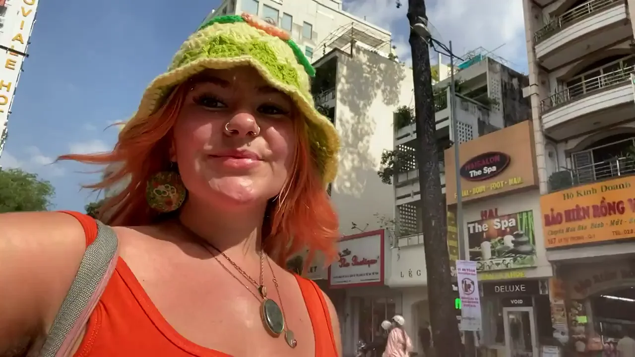 Bouncing boobies, no wonder people are staring as I walk past
