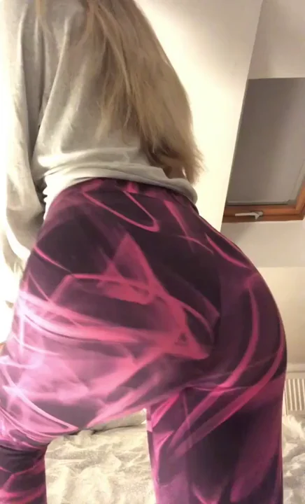 Hey Boys & Daddies! 🍑🔥 Thick Booty Tease in Purple Leggings