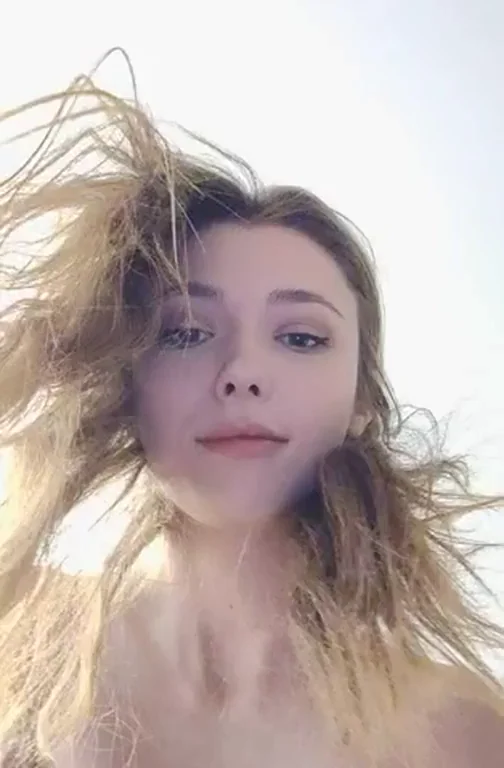 Perfect Titty View from Below 😍🔥