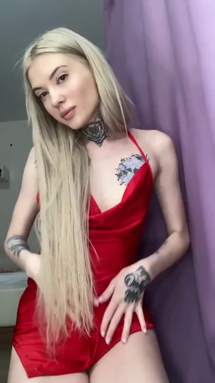 Should I wear this dress for our date?