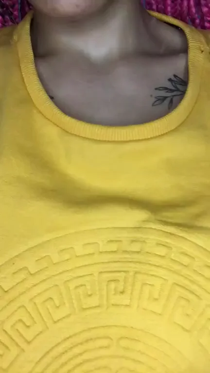 am I fuckablein this outfit