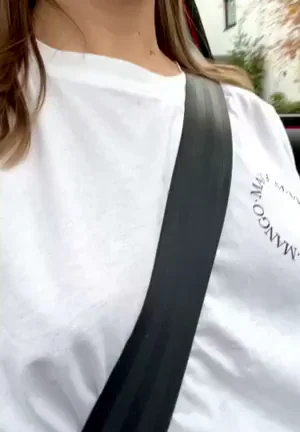 if somebody saw a cute russian girl flashing her tits while driving, it was me hehe.. one police car was passing by too but I think they just enjoyed
