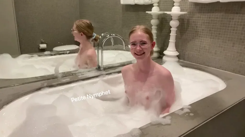 Playing with my itty bitty titties in the bath ?