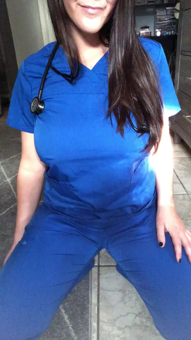 🔥 RN's Massive Titty Drop Tease 💋