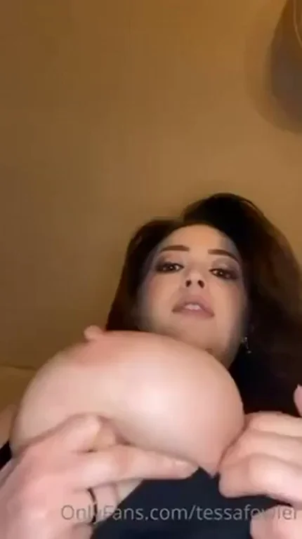 Tessa's Massive Tits Top Everything 😍🍈🍈