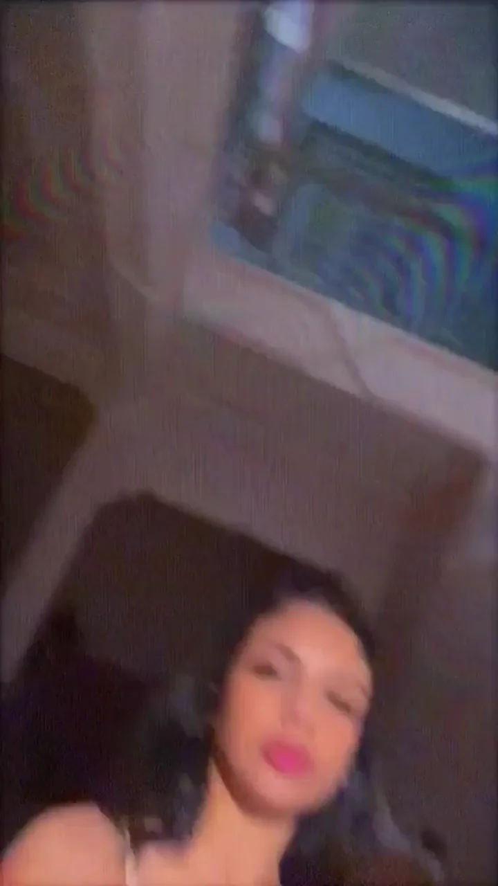 The biggest outdoor whore