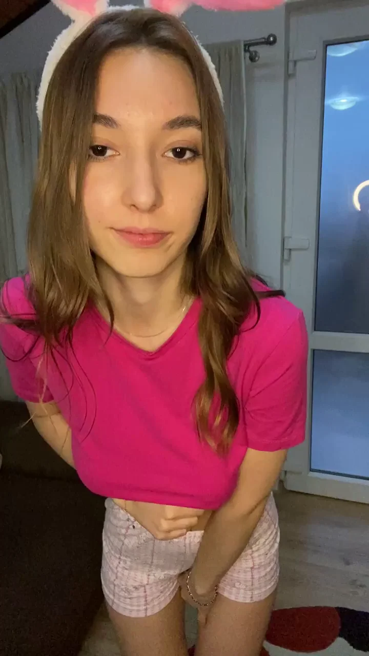 your tongue would look hot on me