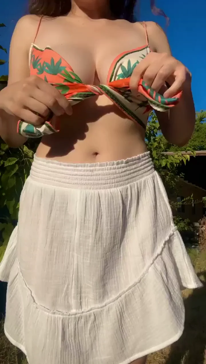 Golden hour tiddies