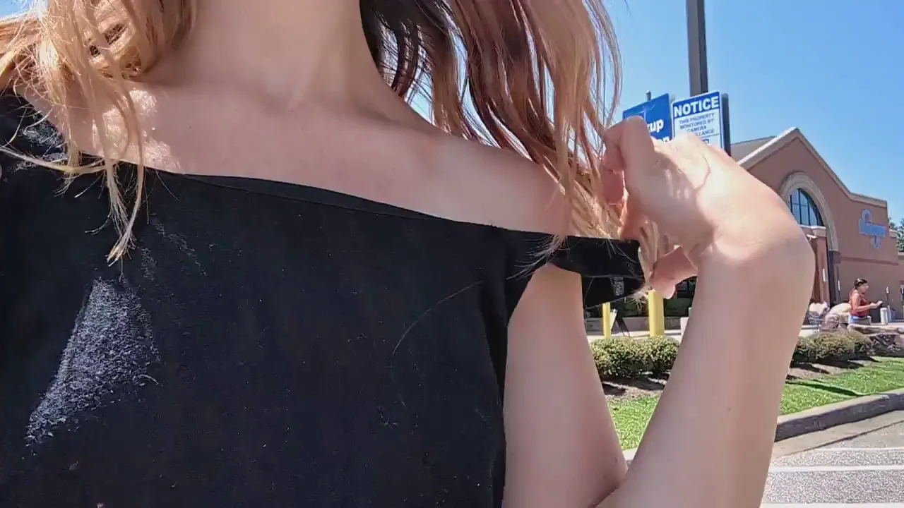 I just love getting my tits out in public