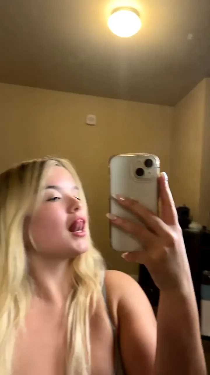 Does my long hair make me look sexy?