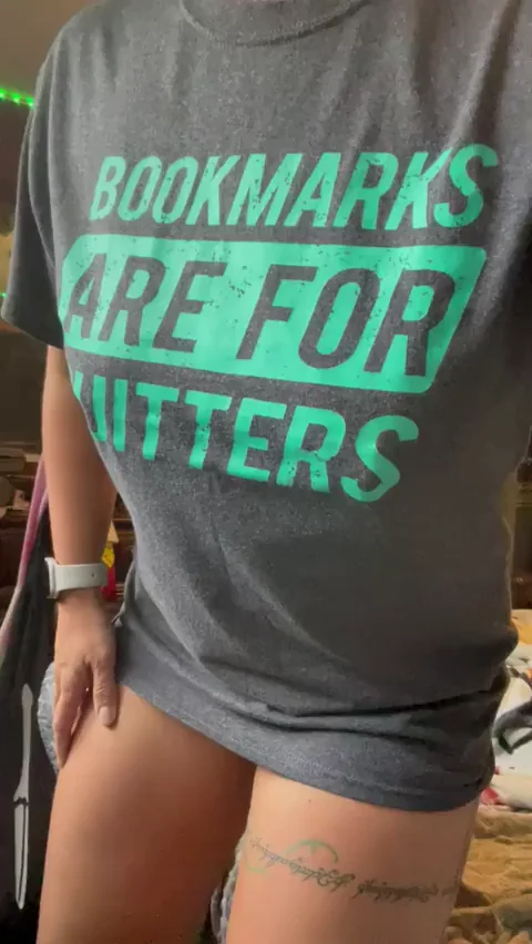 If you read books you're instantly 30% more attractive [32]