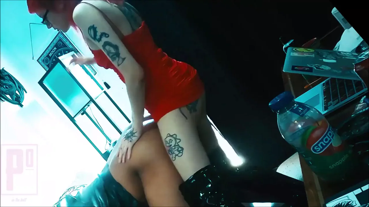[M] [F] Hot Goth Babe Fucking that ASS