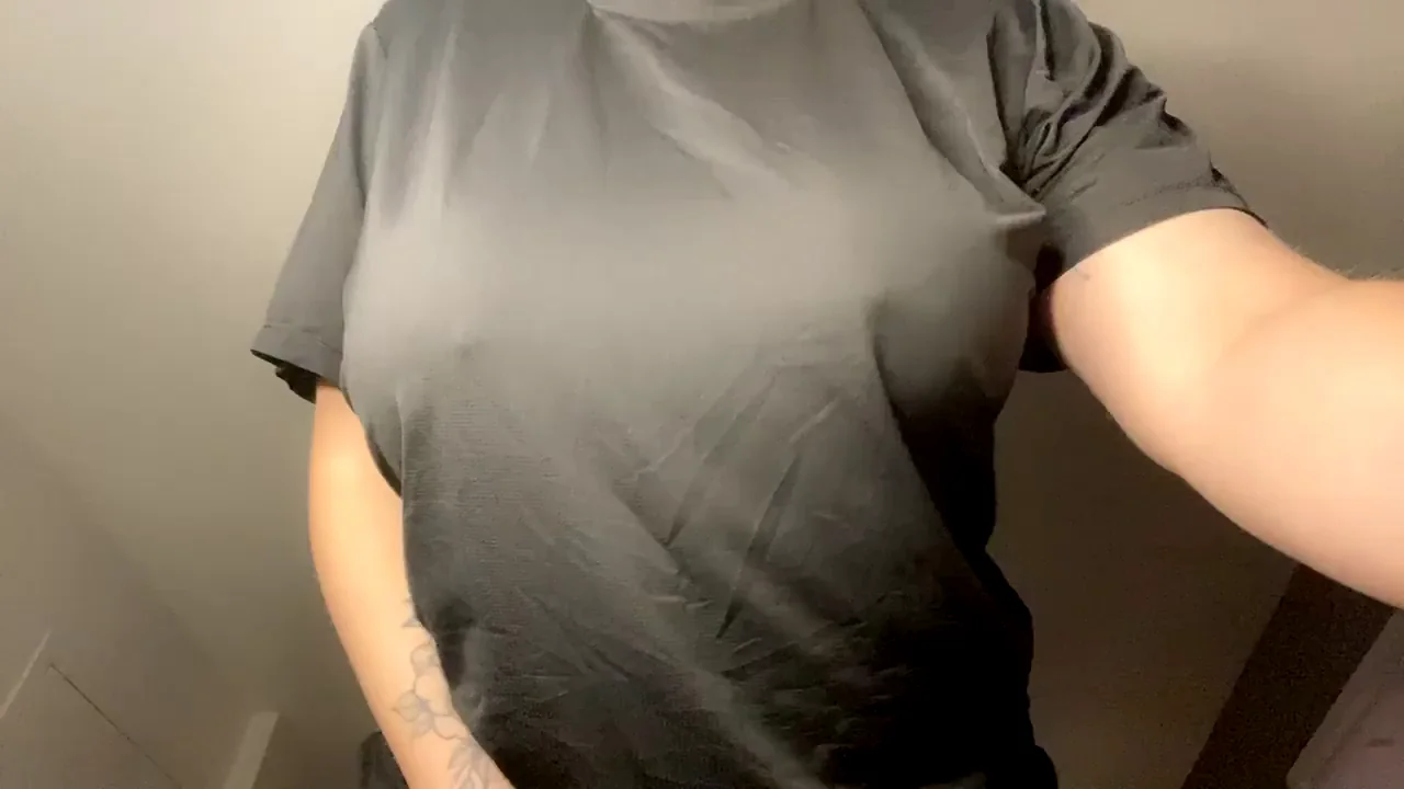 I didn't realize this was so see-through till I got home|do you think anyone noticed 👆€