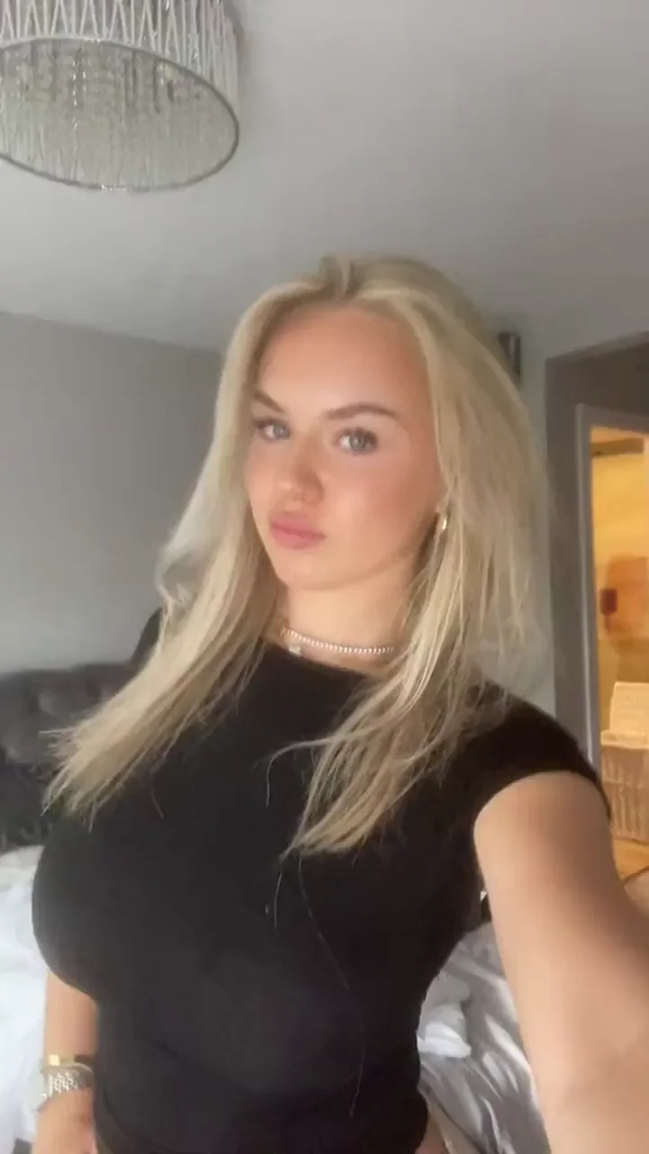 Tight black top