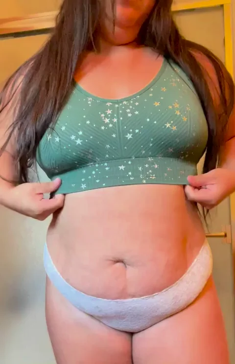 Thick Latina Mom Bod Post-3 Kids Tease