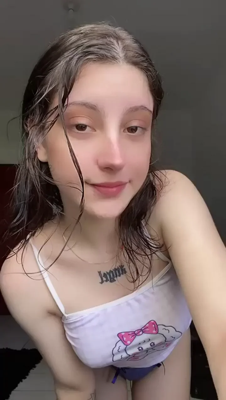 Cute Enough to Fuck? 😈 Petite Tease Begs for It 💦