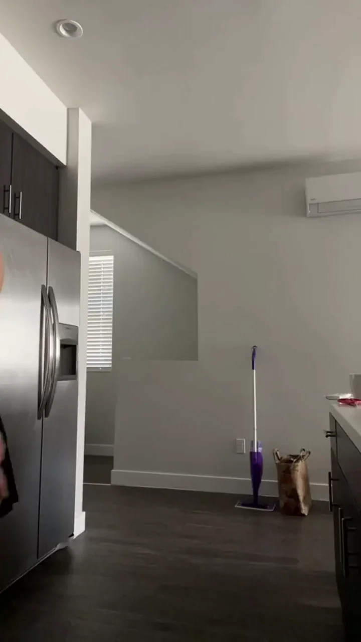 🔥 OL37 Busty Asian Teen Teases in Kitchen Skirt 😈🍑
