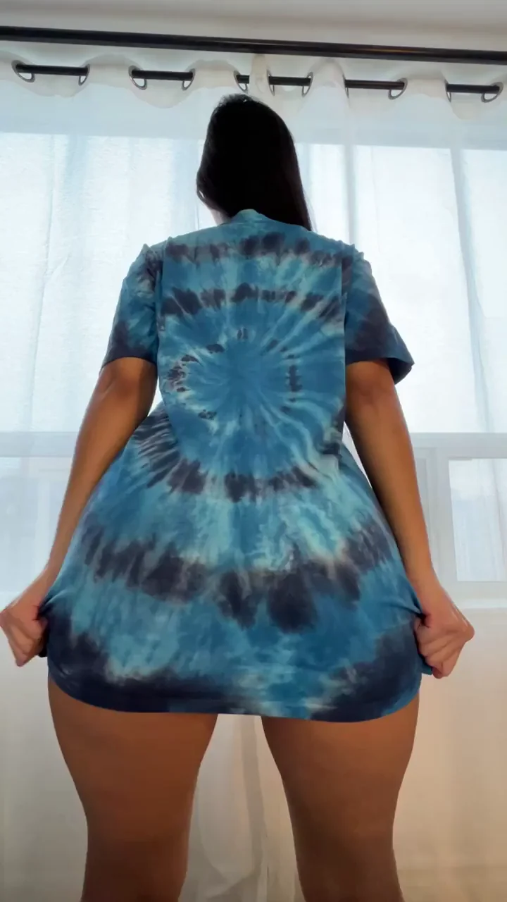 Thick Filipina Booty Shake: Thick Enough? 🍑🔥