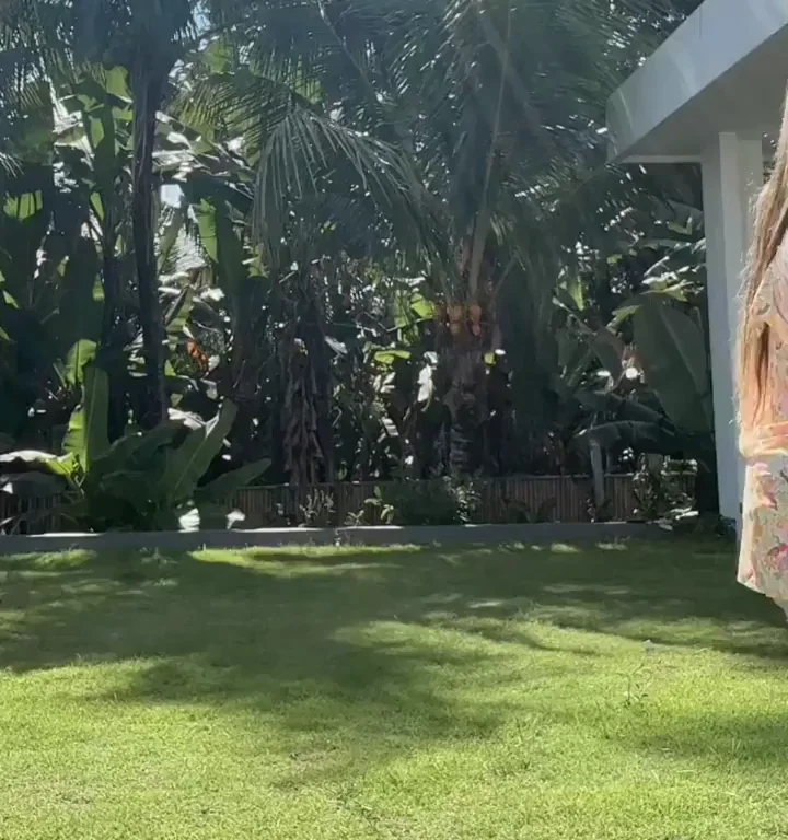 🔥 Ex-CLC Sluts Seungyeon & Sorn Tease in Tiny Bikinis Outdoors 💦