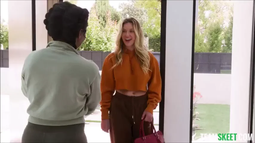 Strong girl next door vibes