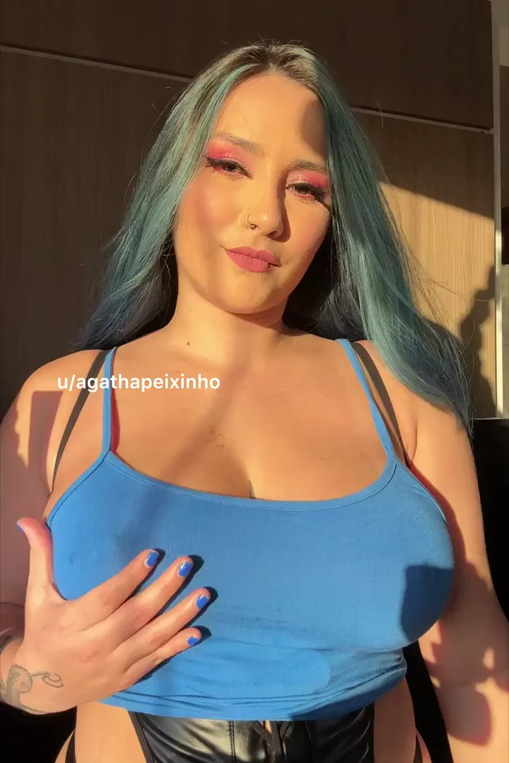 Bouncy Tits Smothering Your Face 😍🍈🍈
