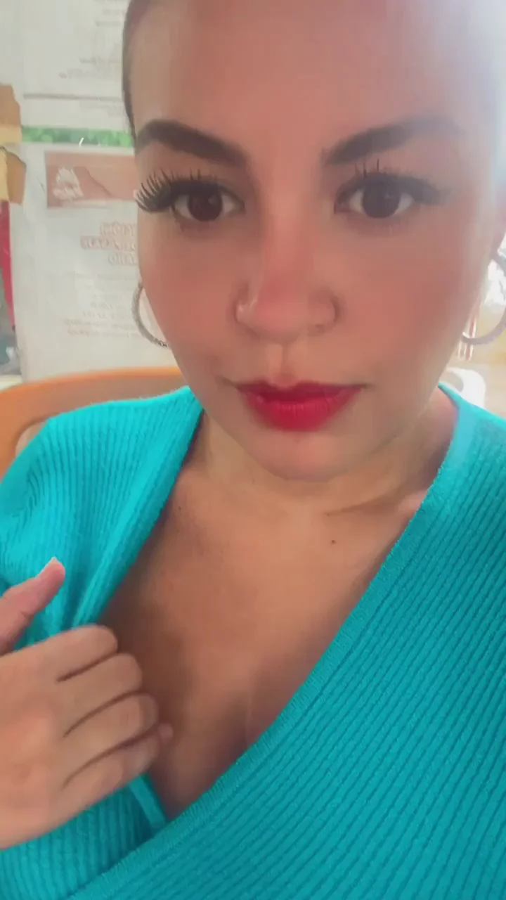 flashing in public turns me on