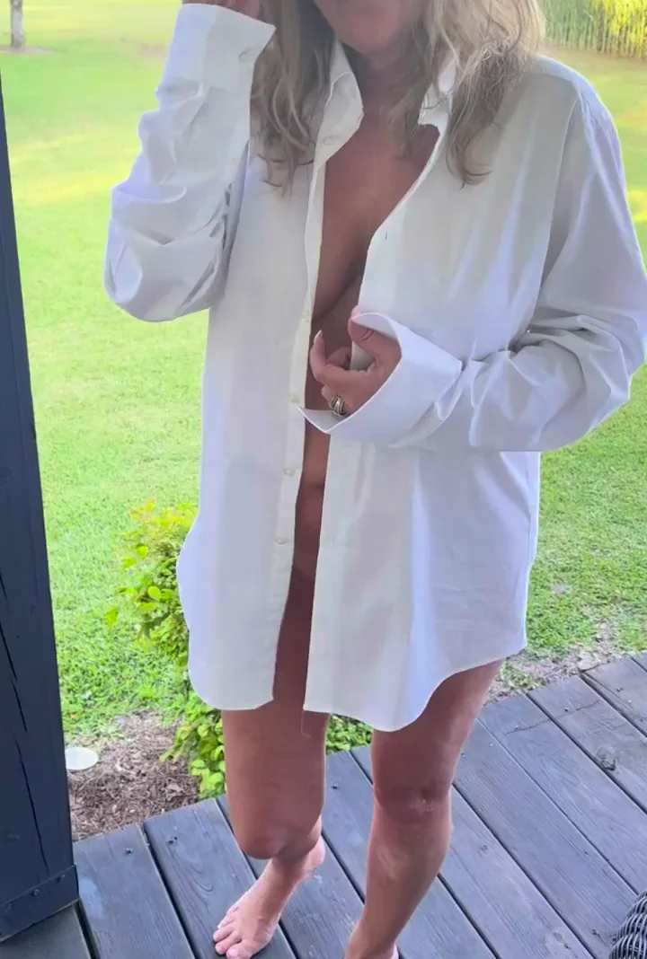 MILF Tease: Bounce These Juicy Tits on Your Face