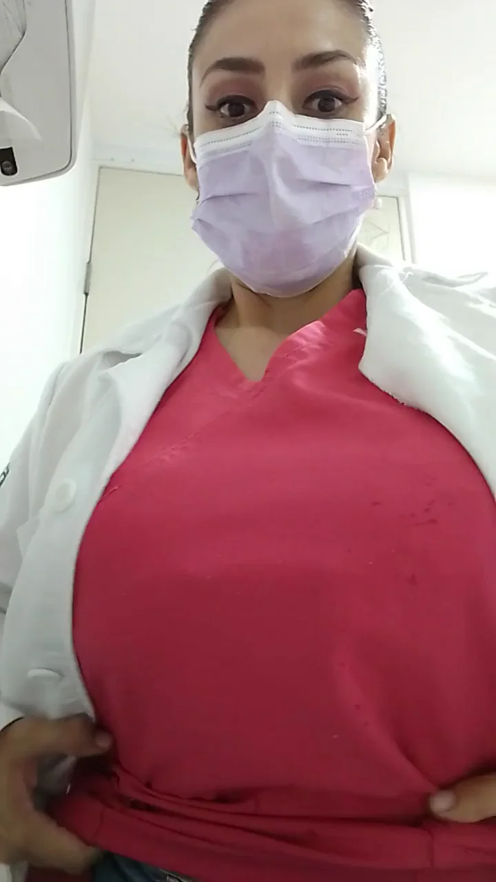 Barbie Nurse Slut Drops Her Scrubs & Teases Massive Tits 💋👩‍⚕️🍒