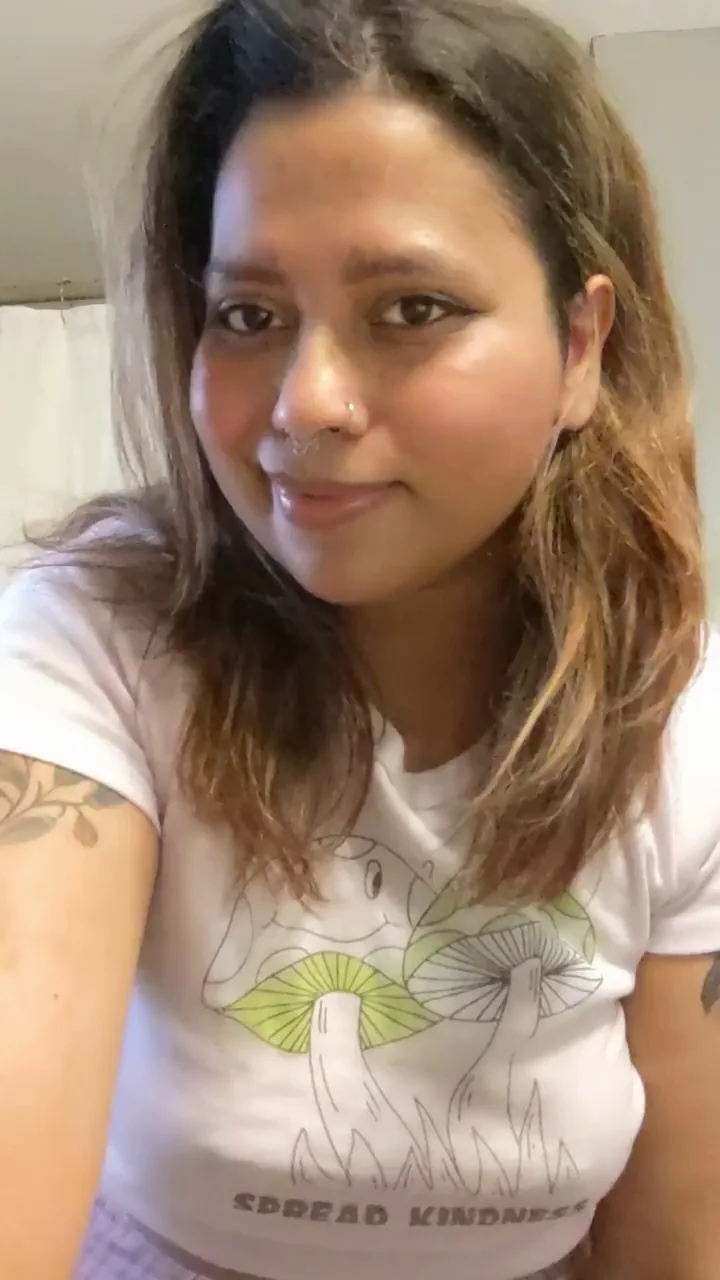 My forbidden muslim titties aren't meant to be out...but they are ;) [drop][oc]