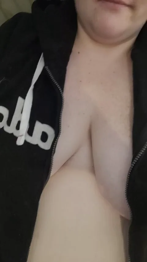 My nipples really miss you guys! 😁˜😁˜