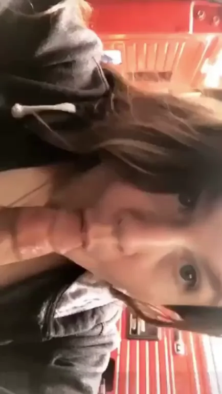 Love giving head ?