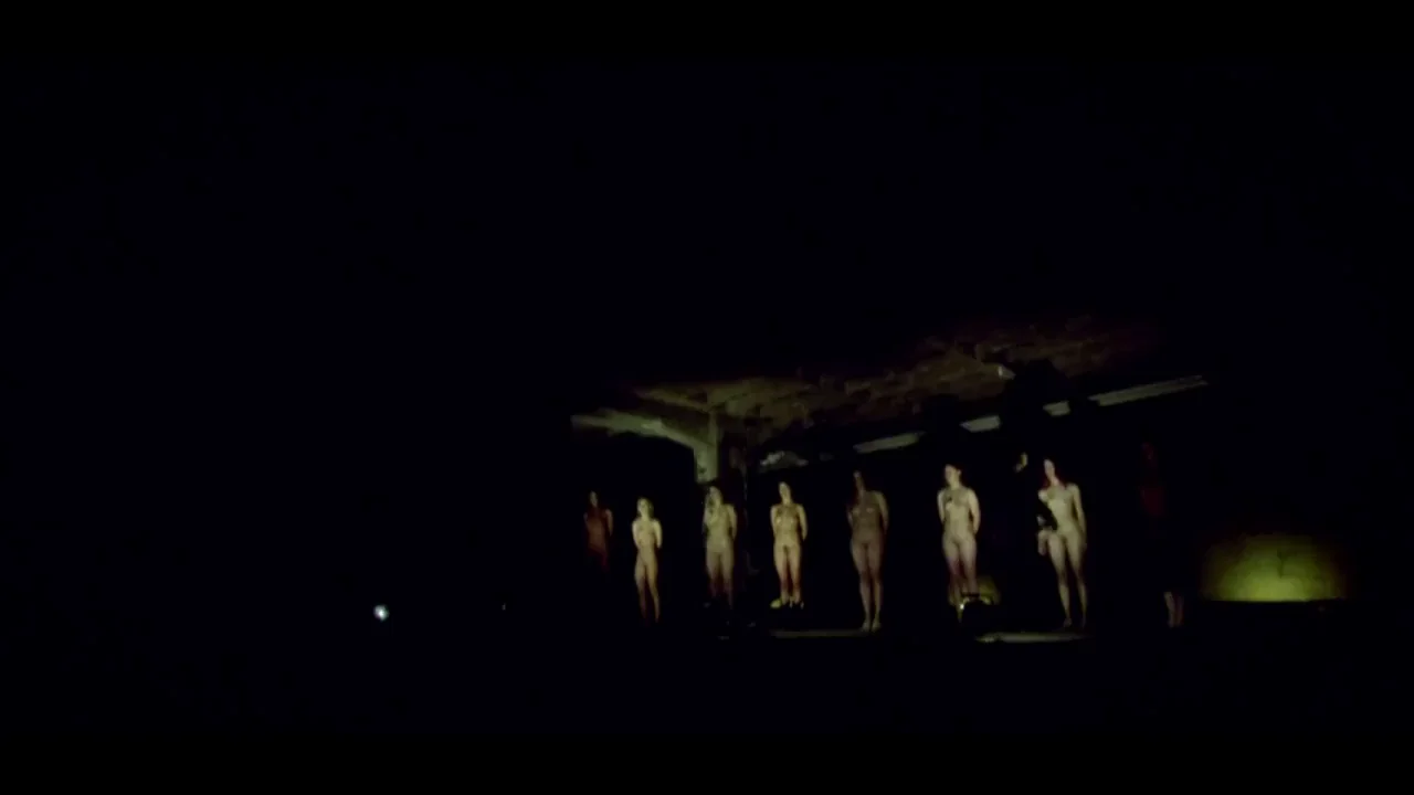Jana Pallaske (#13) in "Kopf oder Zahl" (2009)