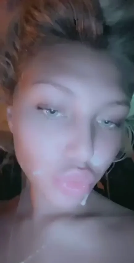 F19 Slut Licks Up Fresh Cum Instead of Tissues