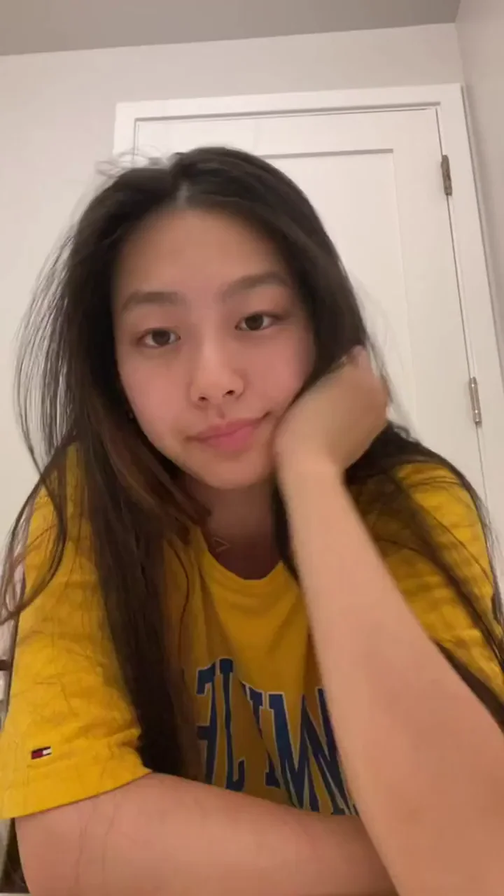OL35: Busty Asian Teen's Slutty Yellow Tee Tease