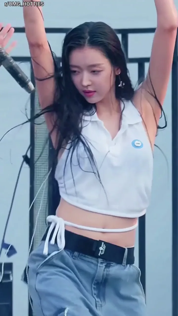 🔥 Arin & YooA Oh My Girl Tease Fest 💦