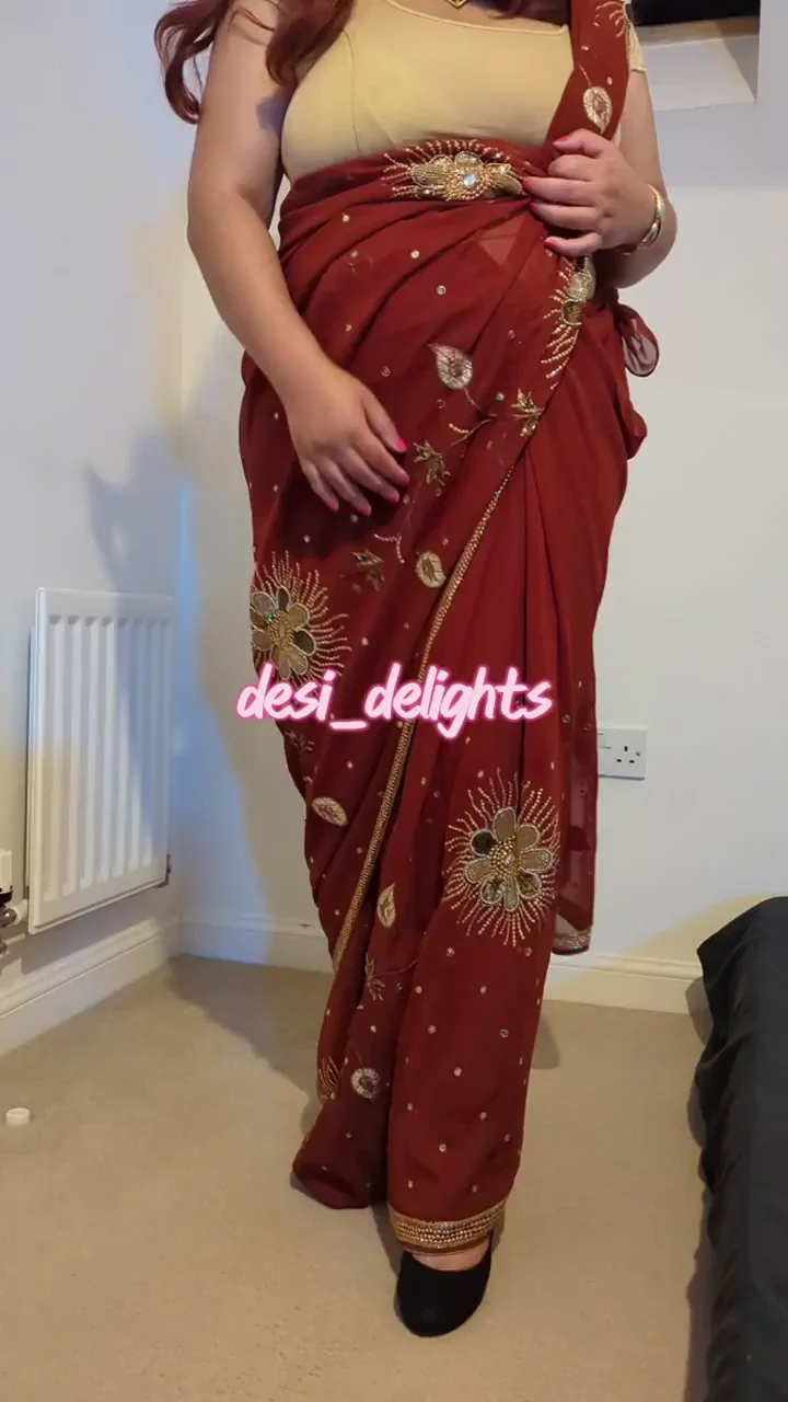 Flashing bhabi