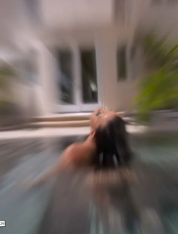 Rachel Starr's Busty Pool Tease 💦🔥