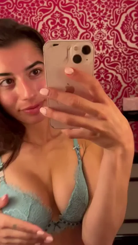 nearly got caught having fun with my 18 yo tits in a changingroom of a fashion store|