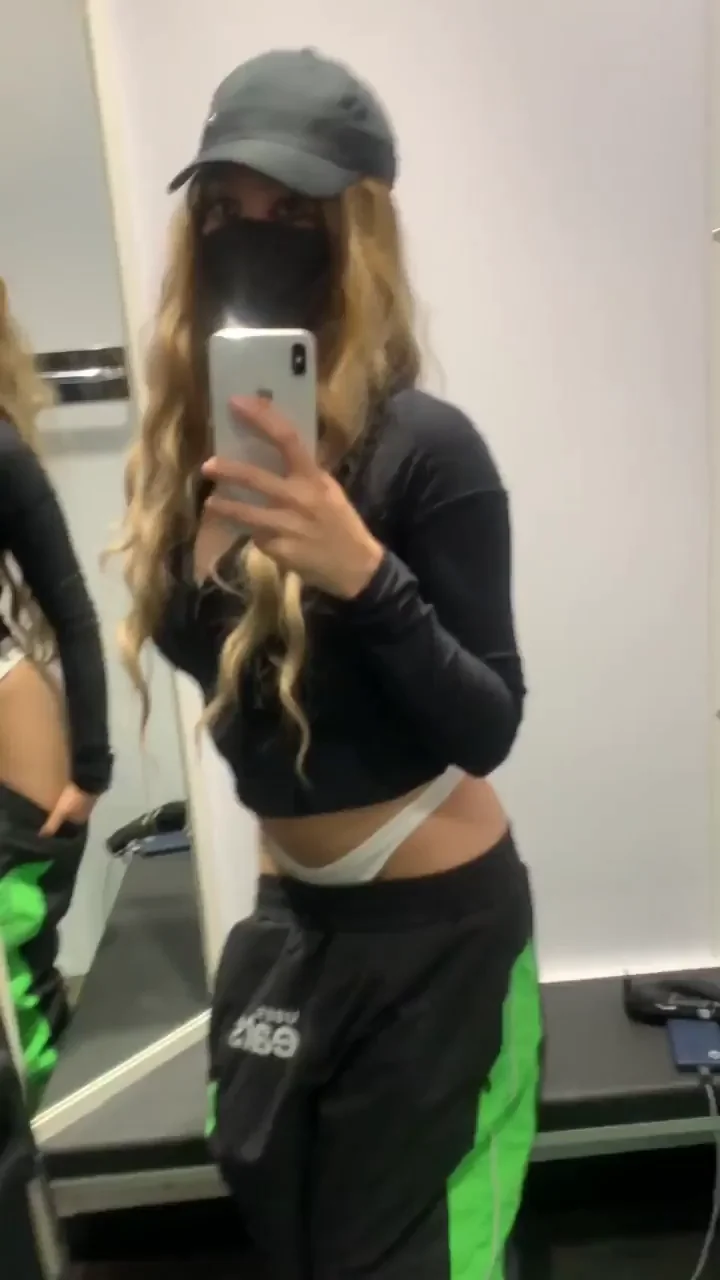 Would you go down on me in the changingroom?