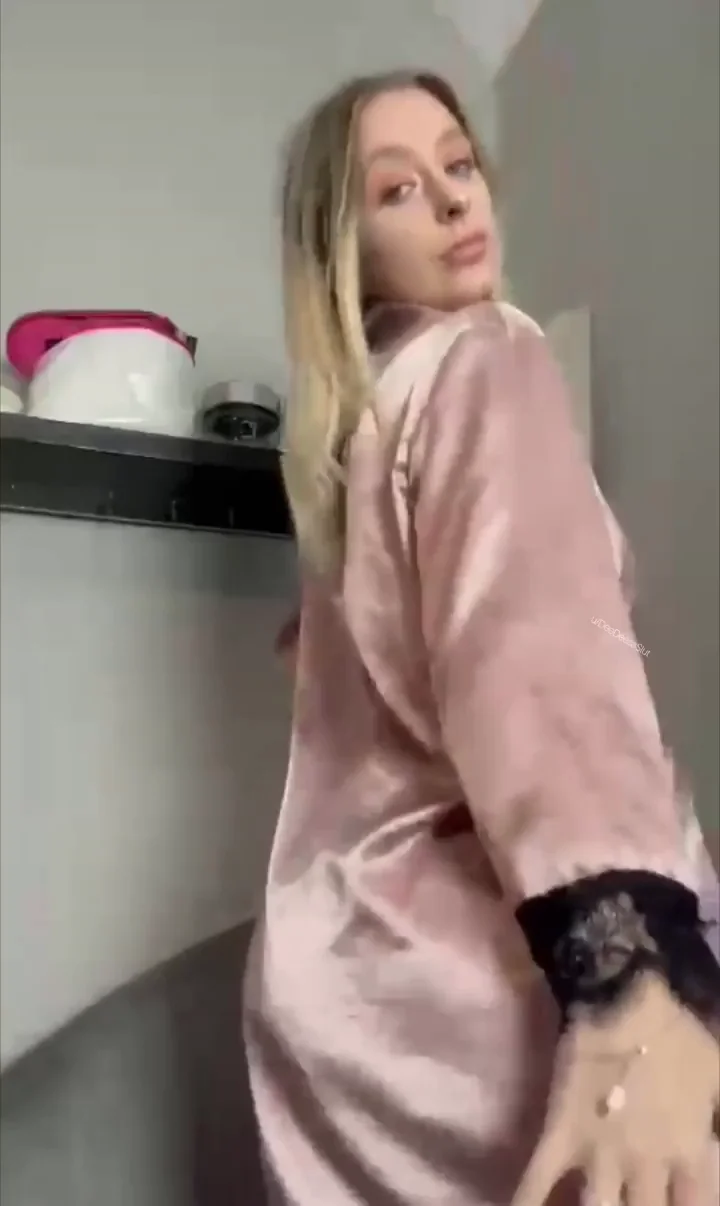 [TW] Eat it then fuck it