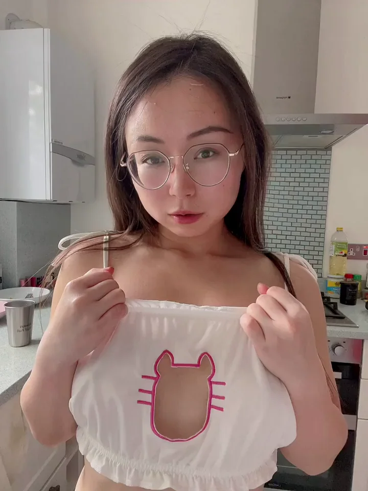 Currently in need of a fuck partner!!