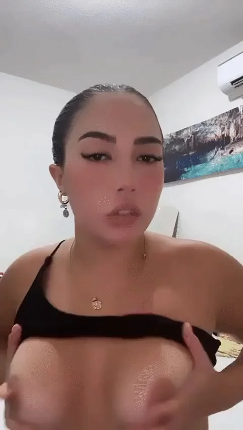 I want to be your fuckdoll for tonight