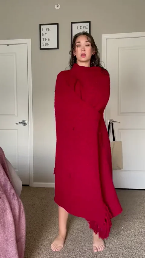 MILF Drops the Robe: Tits Out Tease in Seconds Flat