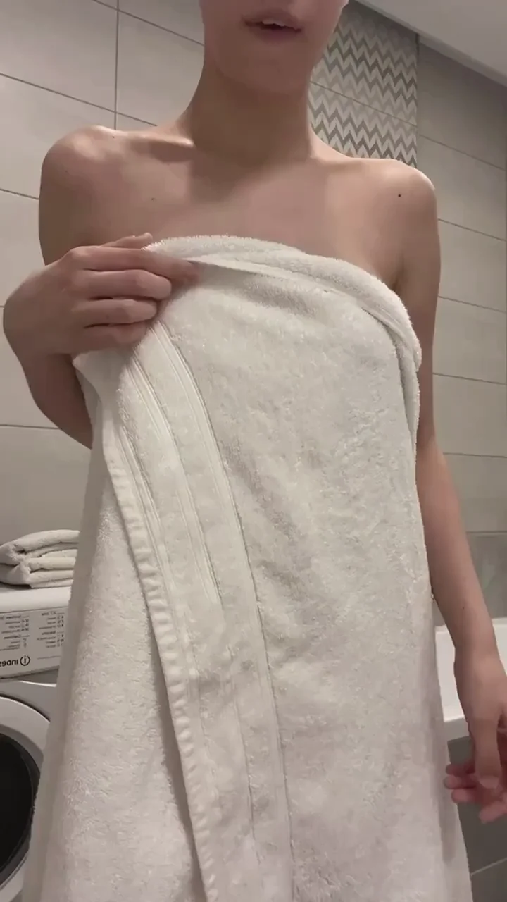 Do you like taste 19 y.o girls?