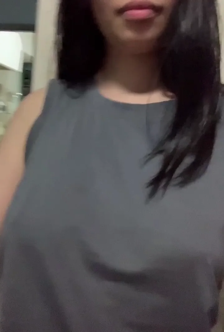 watch me bust my bust out? (reveal)