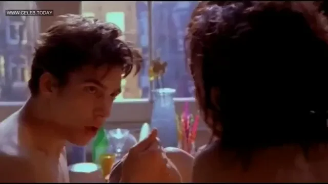 Katja Schuurman’s Steamy Nude Fuck in Oesters van Nam Kee 🍤🔥