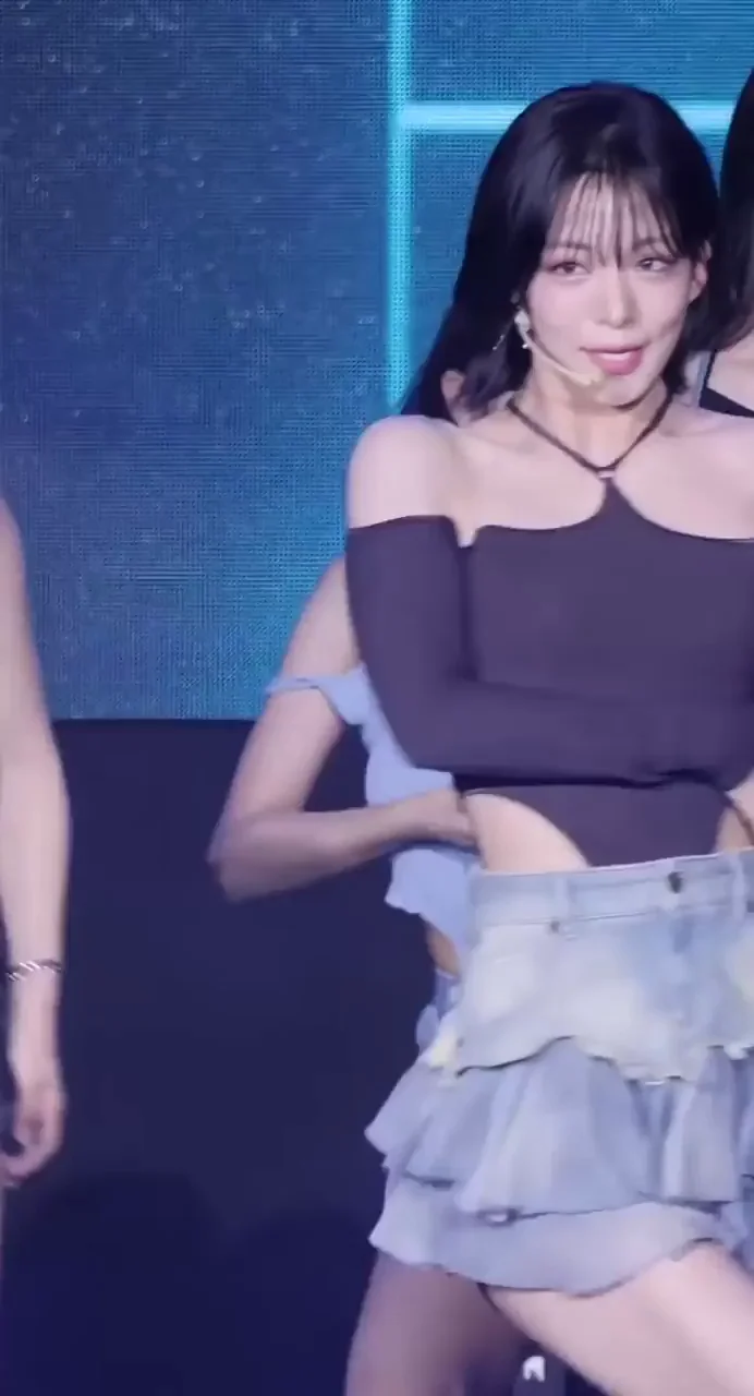 (fromis_9) CHAEYOUNG