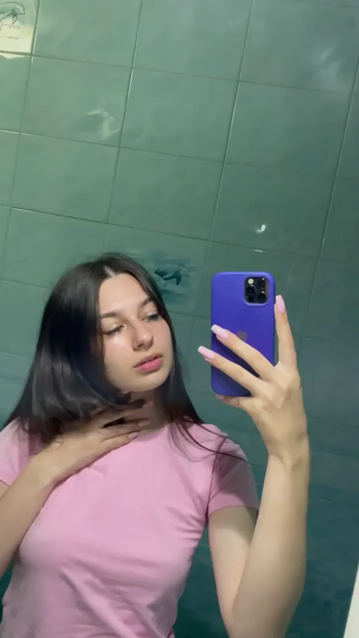 Boring Bath Turns Teasy Tit Flash 💦👙
