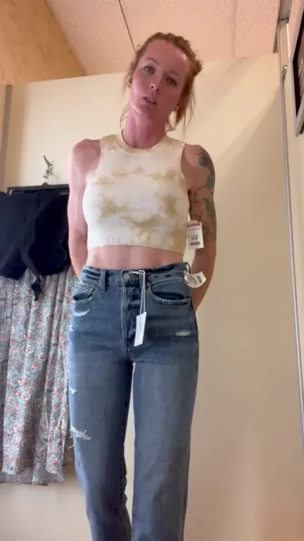 Sharing my Mom jeans with you. Enjoy!