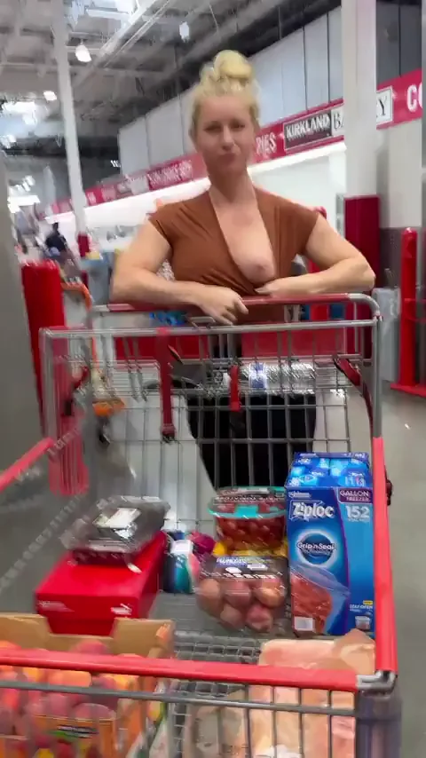 The usual Costco flashing heh